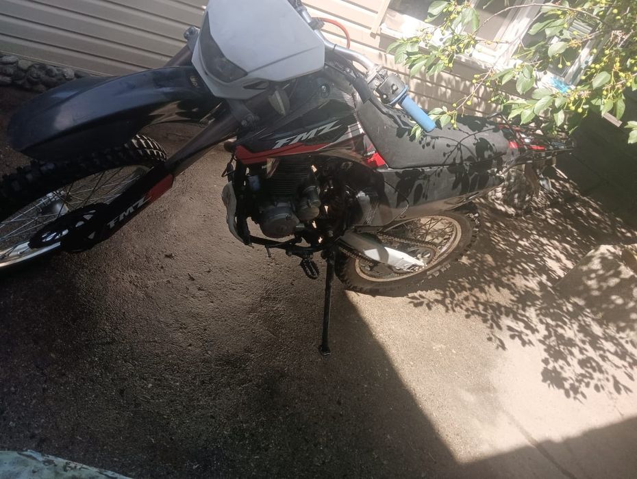 Продам мотоцикл эндуро