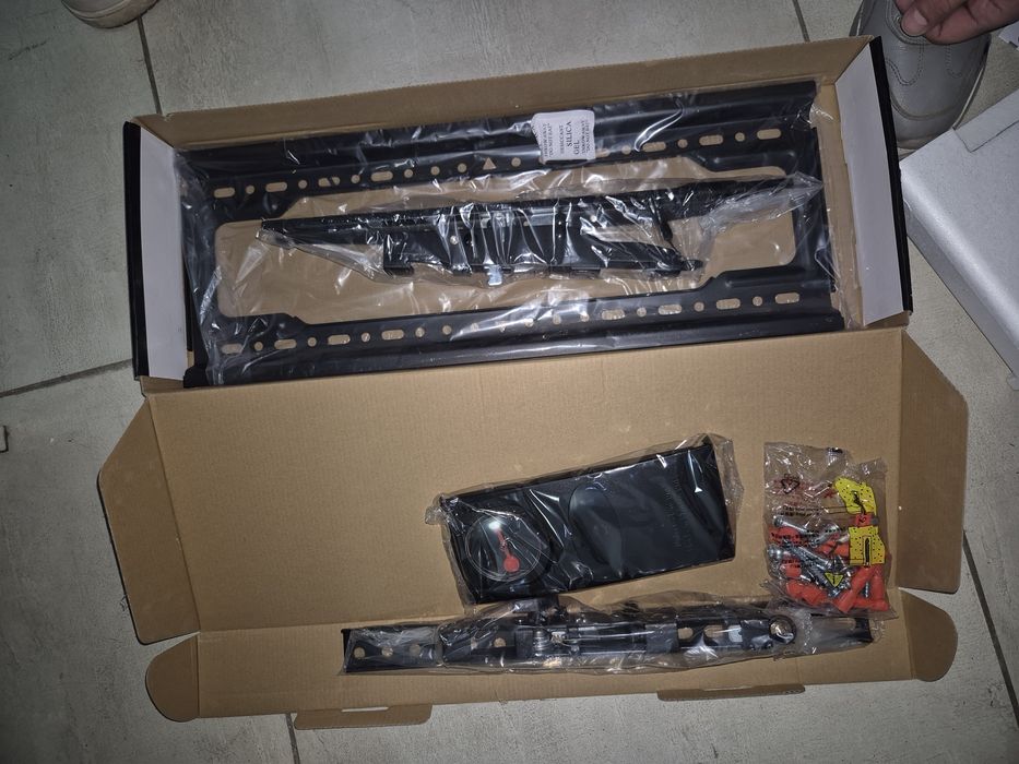 кронштейн для телевизора