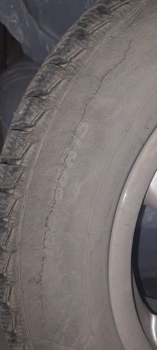 Продам шины с дисками