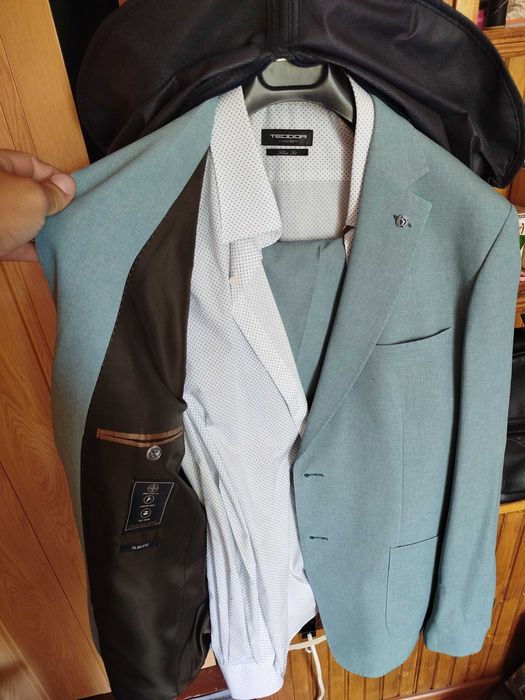 Костюм.   TEODOR