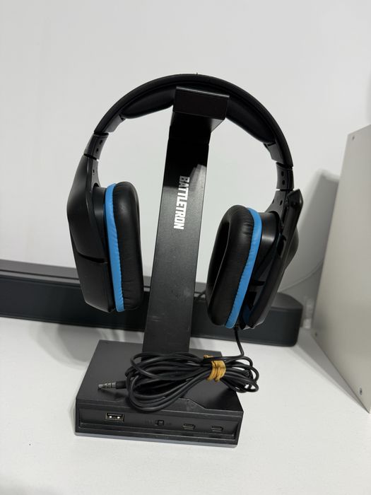 Casti Logitech gaming