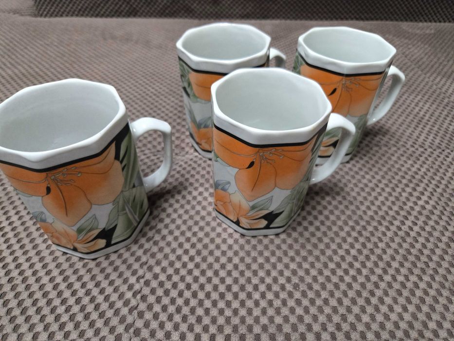 Чаши за чай или кафе