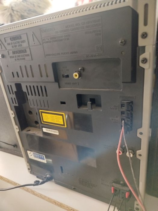 Аудиосистема aiwa с колони