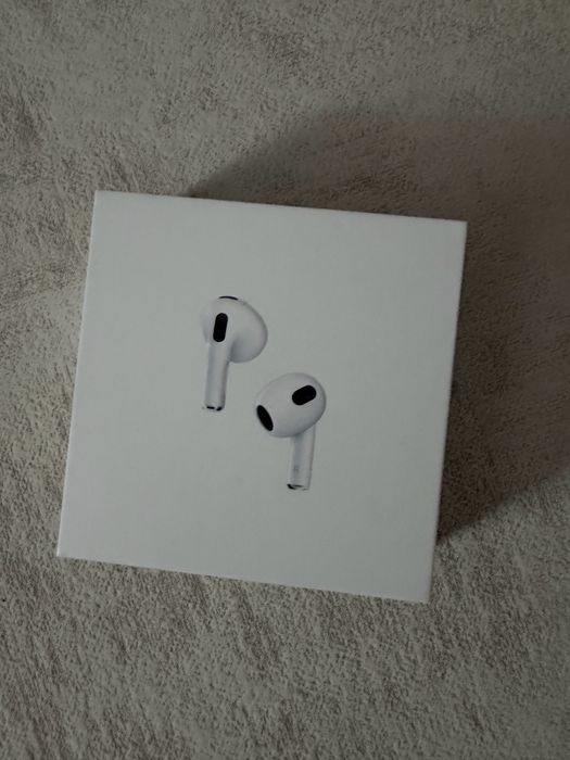 AirPods (3rd generation)