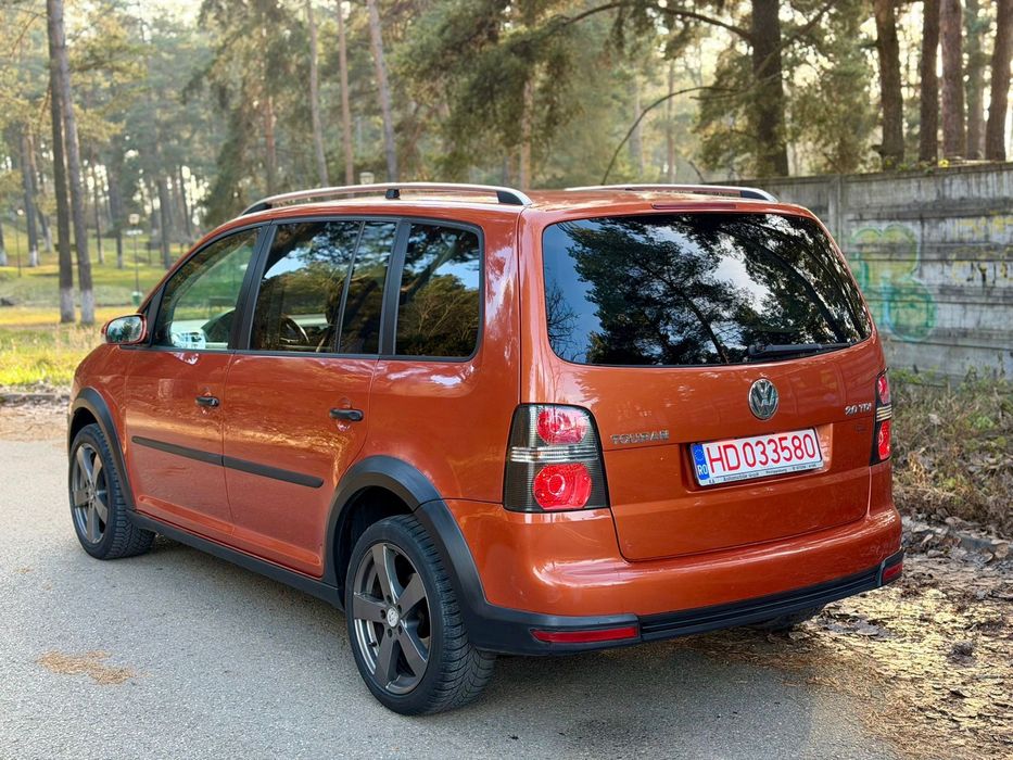 Volkswagen Touran Cross 2008 facelift highline