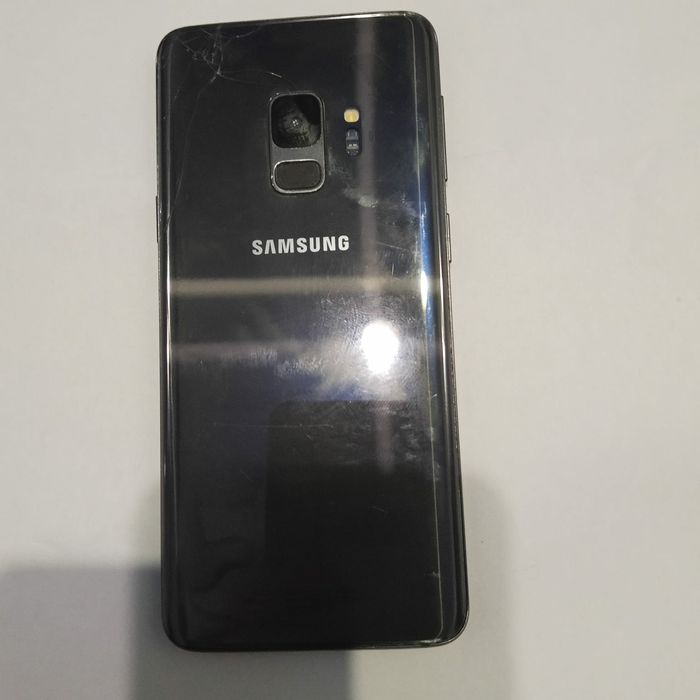 Обменяю samsung s9