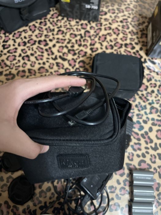 продается аксессуары для фотоапарата Nikon