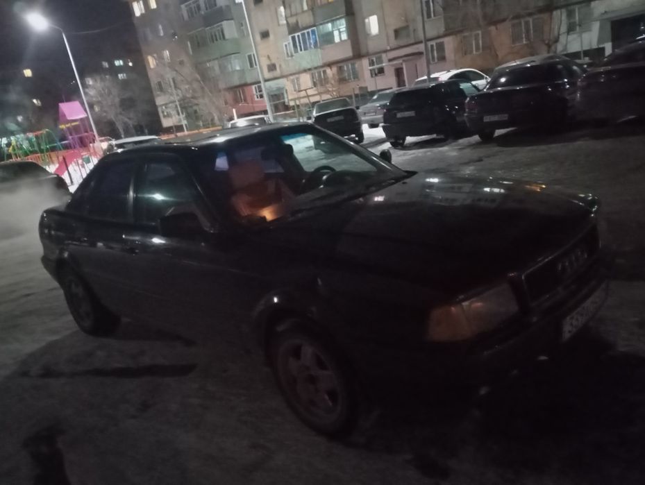 Ауди в4 2кув 1993