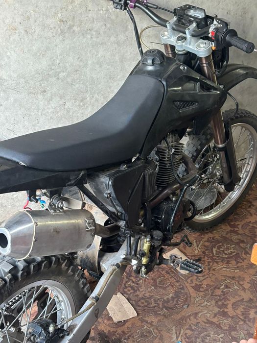 Продам эндуро 250