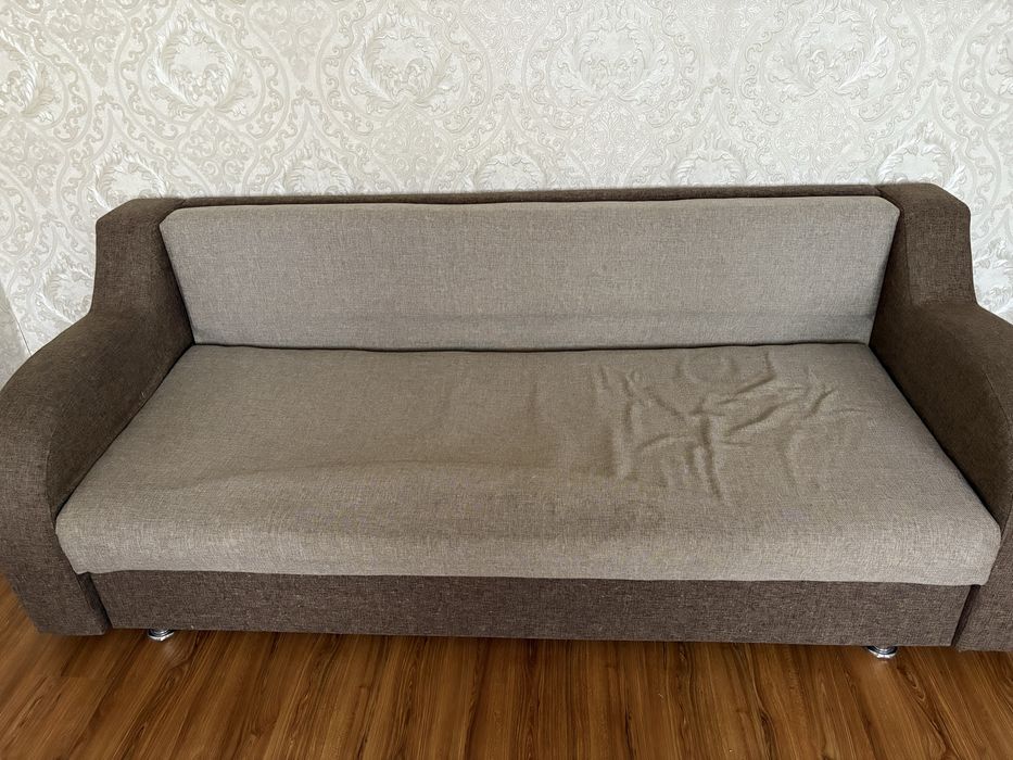 Отдам диван бесплатно