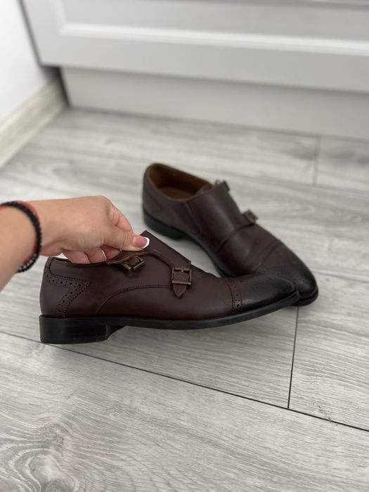 Pantofi barbati marime 40