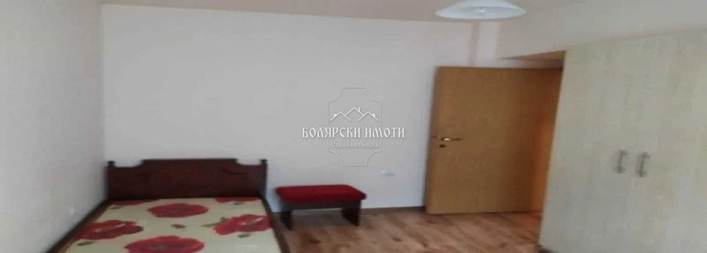 Дава се под наем Тристаен апартамент в Велико Търново, Картала - 70 кв.м за 270 € - Снимка #5