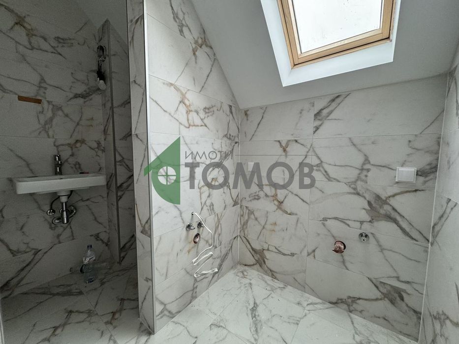 Продава се Тристаен апартамент в Шумен, 5-ти полк - 114 кв.м за 1202 €/кв.м - Снимка #5