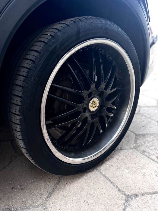 Джанти с гуми Hankook 22”