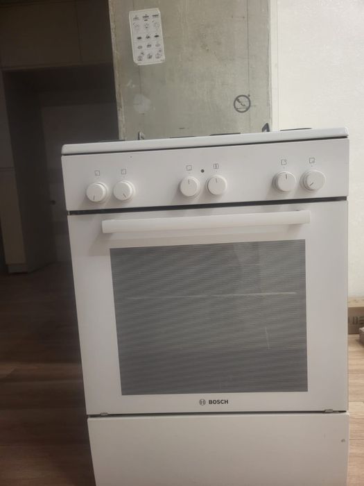 Продается газ плита Bosch
