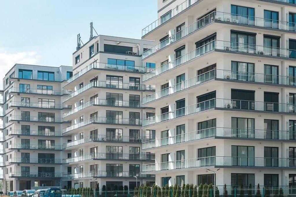 Apartamente 3 camere lux regim hotelier/pe zi Mamaia Nord/Loft langa plaja De Silva Residence cu parcare