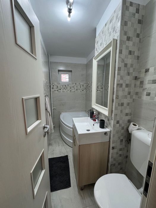 Închiriez apartament 2 Camere Pallady