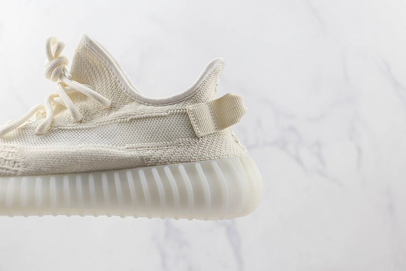 Yeezy 350 White Bone / Premium / 2026