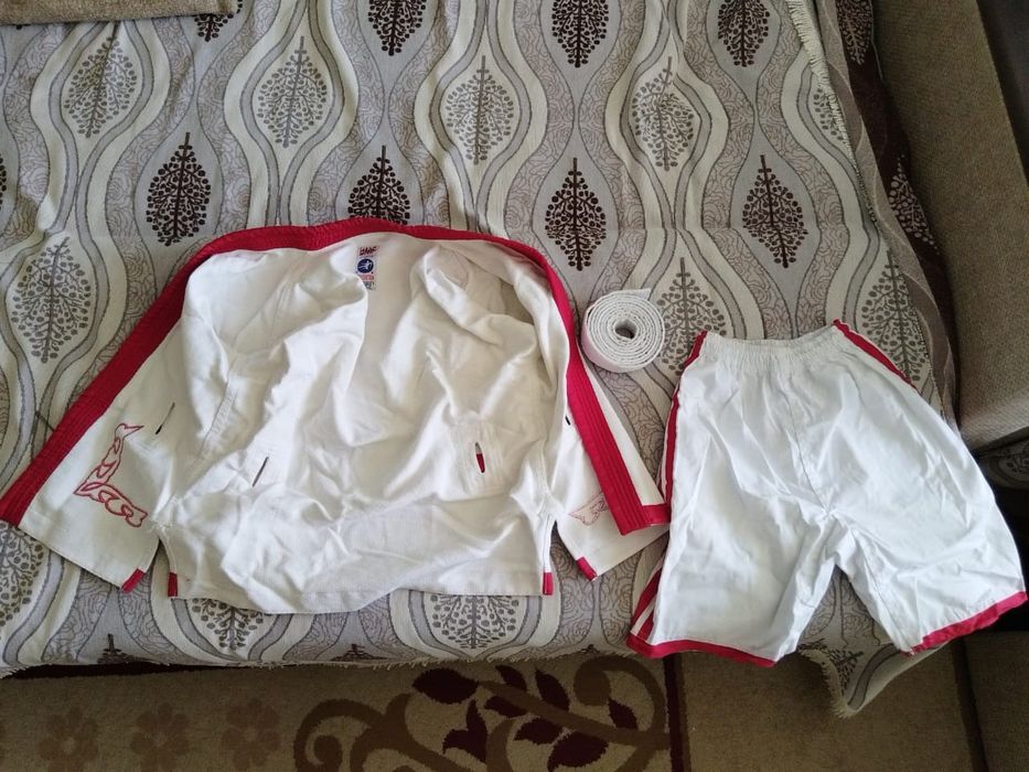 Кимоно б/у  10 лет