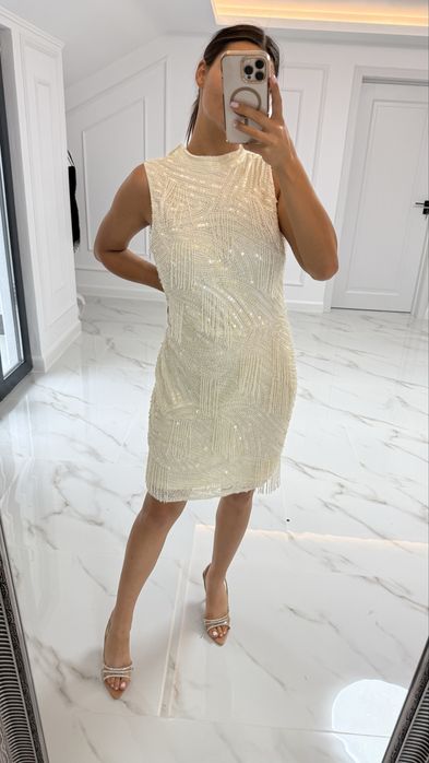 Rochie Asos bijuterie superba