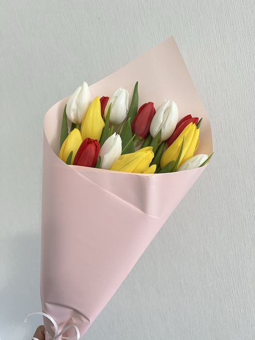 Тюльпаны на 8 марта