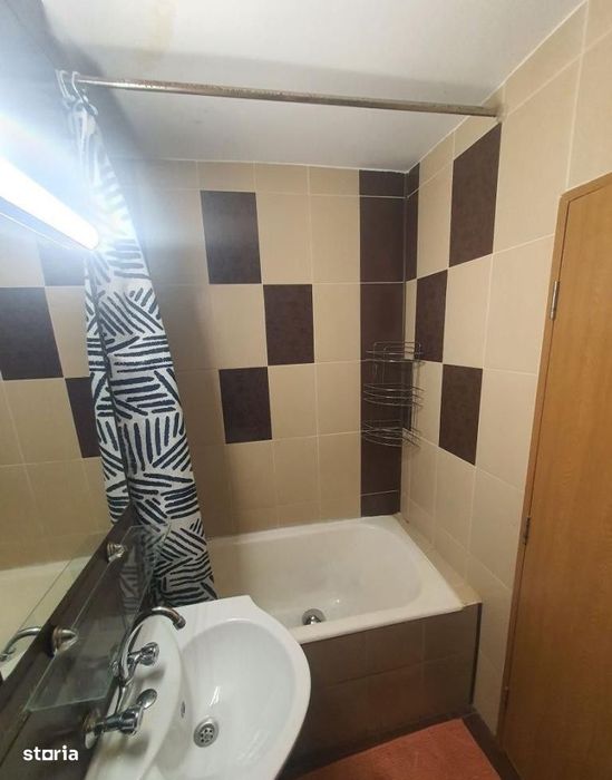 Apartament cu 2 camere, decomandat, 51 mp, Zona Mehedinti