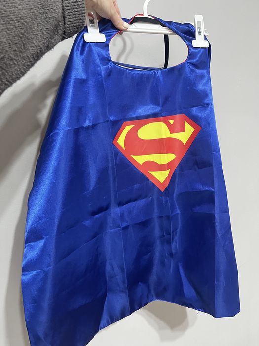 Продам костюмы для утренника