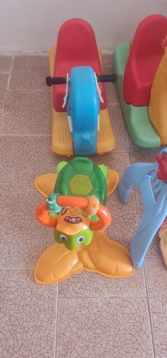 Jucarii pentru curte si casa