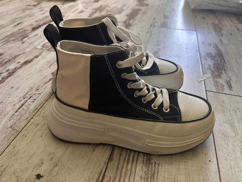 Черно бели кецове