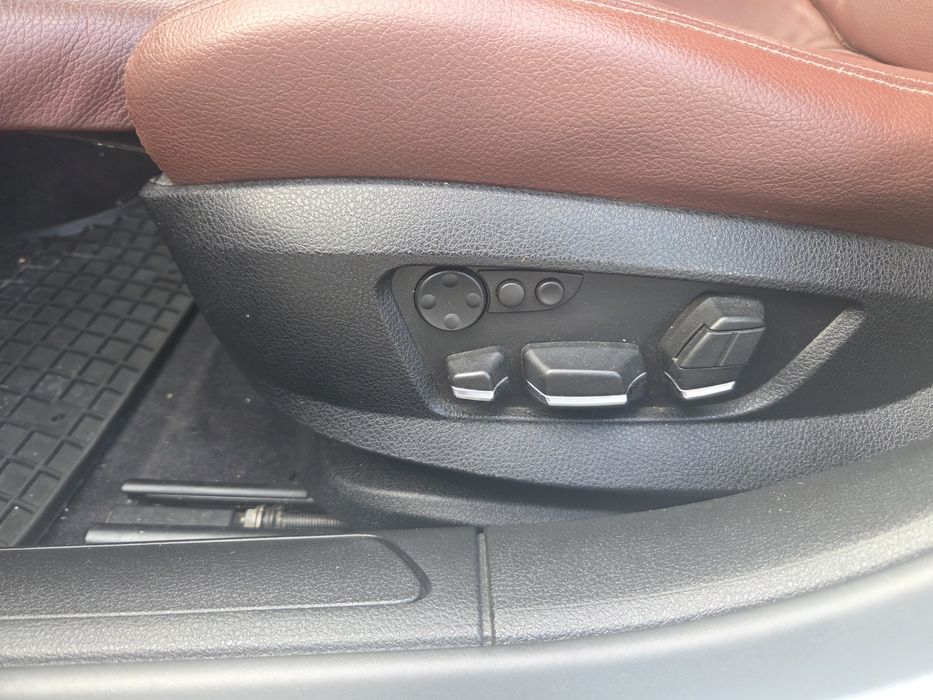 Bmw 740 x-drive/Keyless/Softclose/Distronic+/Carplay