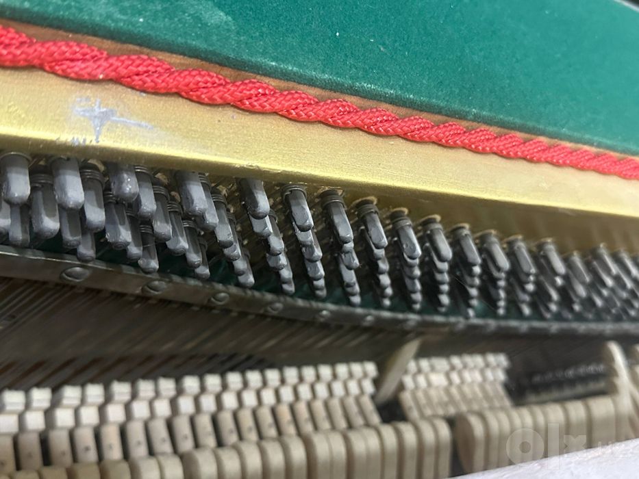 Pianino juda ham ajoyib yangidek narxi kelishiladi