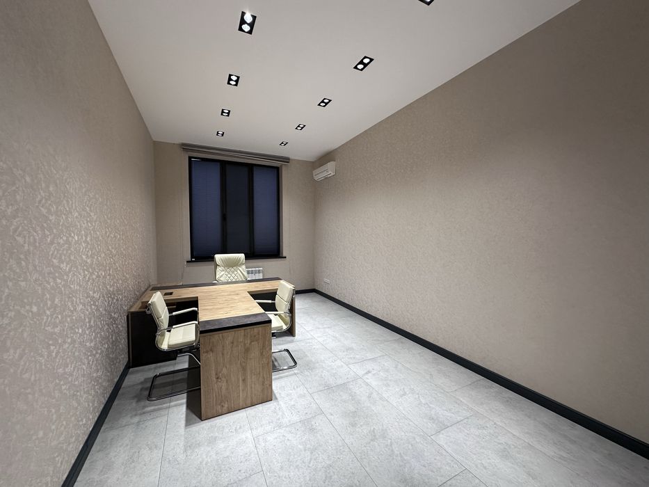 ЦЕНТР! Минор! Аренда нежилое помещение с мебелью площадь: 128 кв.м