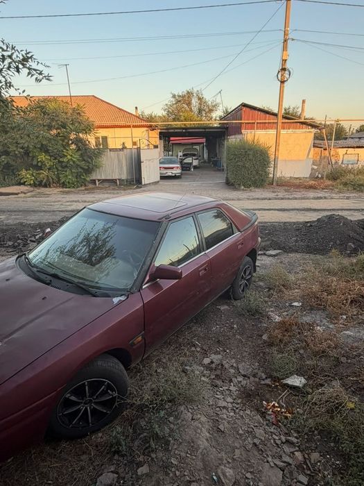 Мазда 323 сатылады