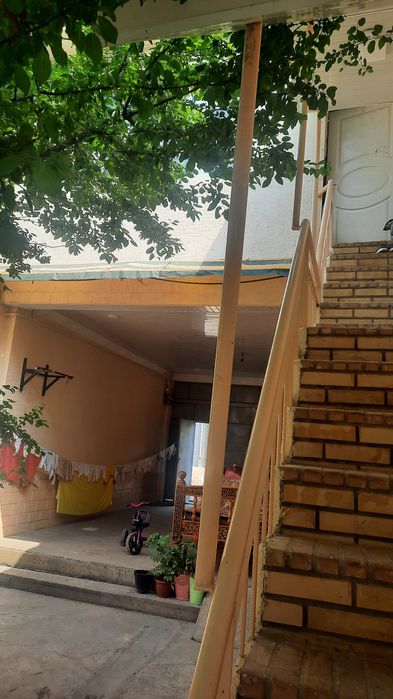 Yakkasaroy Muqumiy kochasi 2 sotix uy sotiladi