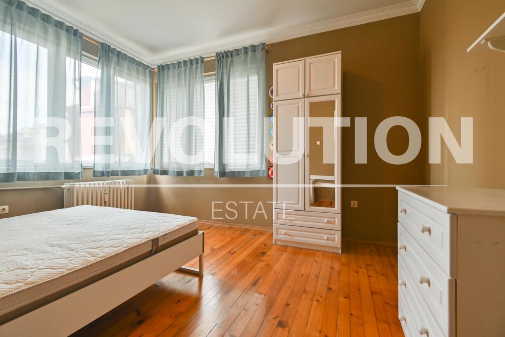 Дава се под наем Двустаен апартамент в София, Център - 81 кв.м за 750 € - Снимка #8