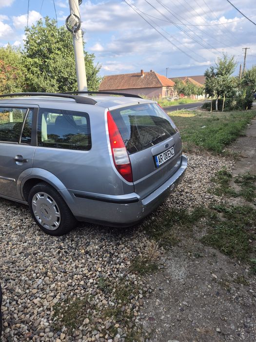 Vand sau schimb ford mondeo mk3 2004