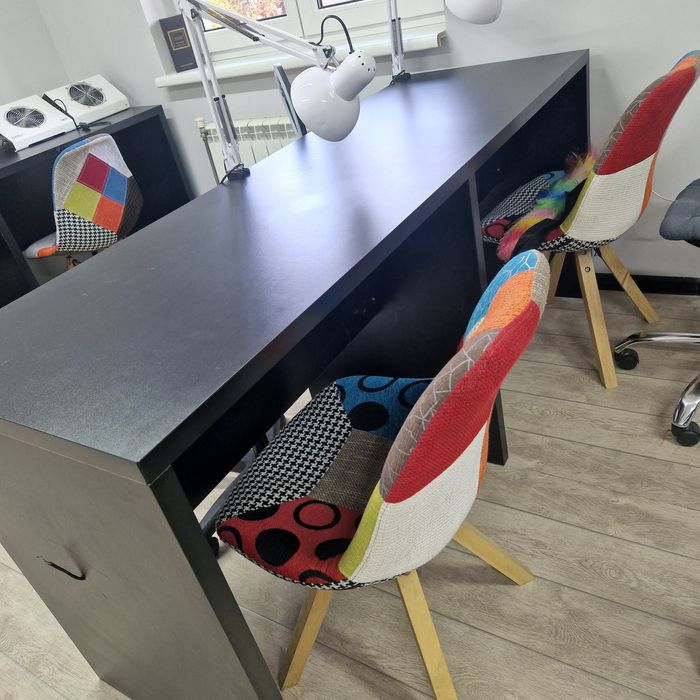 Продам стол. 40000тг