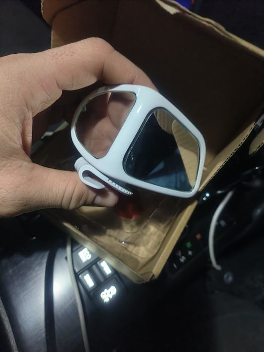 Дополнительное зеркало для авто