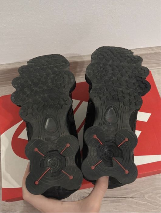 adidasi nike shox originali