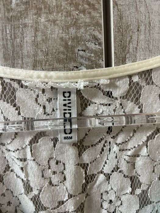 Къса дантелена рокля H&M