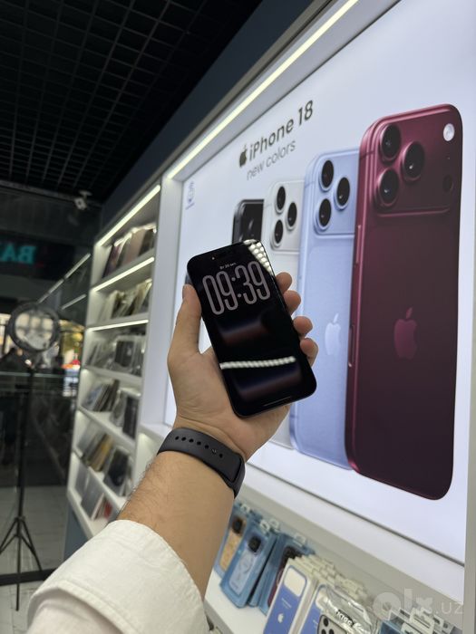 Iphone14pro max 17pro max korpusiga takilgan!