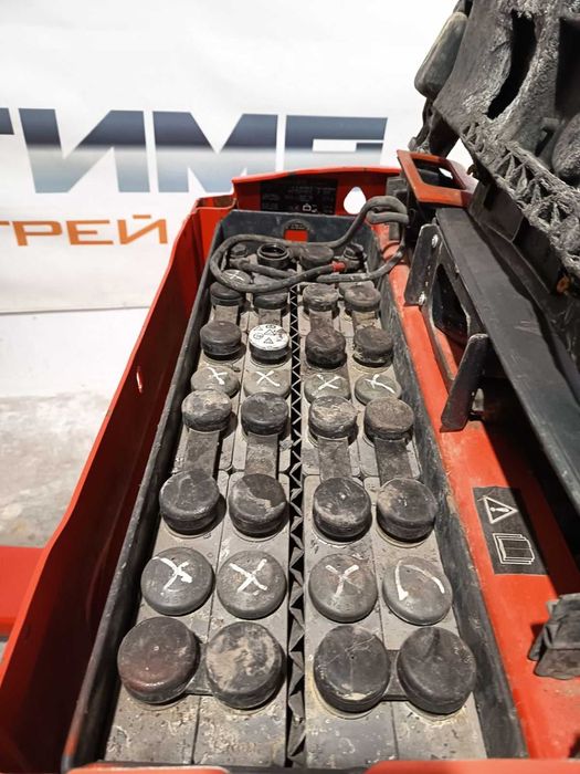 Електрическа палетна количка- LINDE T16