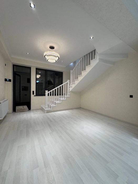 Продаются евро коттеджи 3 комнаты, въезд. Ор Миробадский района.