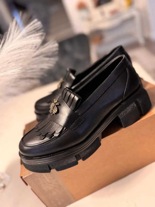 Pantofi damă din piele naturala