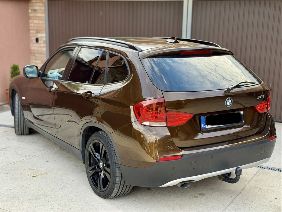 BMW X1 2011 — imagine 3