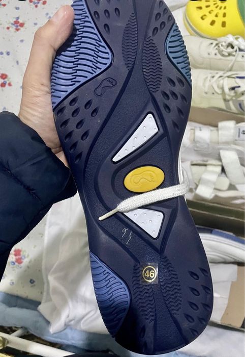 Adidasi/ haine noi, marimi mari, SUPRAPONDERALI !!