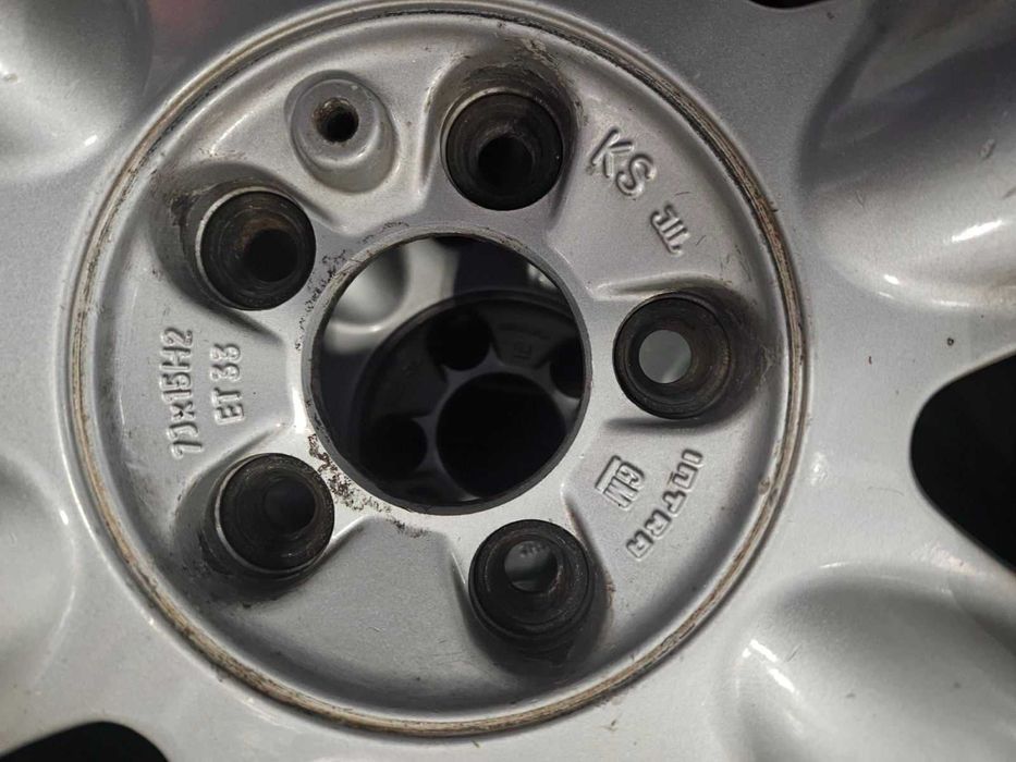 Оригинални алуминиеви джанти от Opel Omega B R15