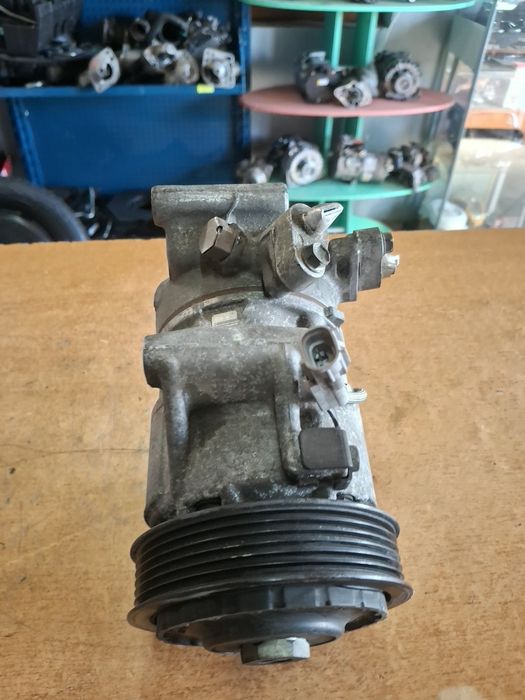Compresor aer condiționat Toyota  Yaris Auris  Verso  Corolla  Axio 1.3 1.5