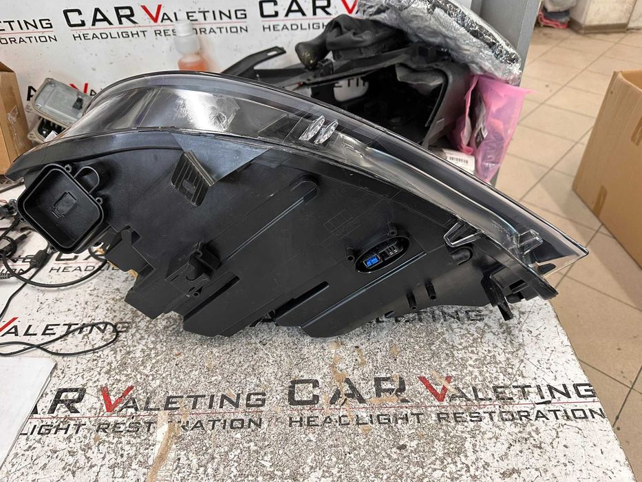 Фар фарове xenon BMW X6 E71 far farove БМВ Х6 Е71