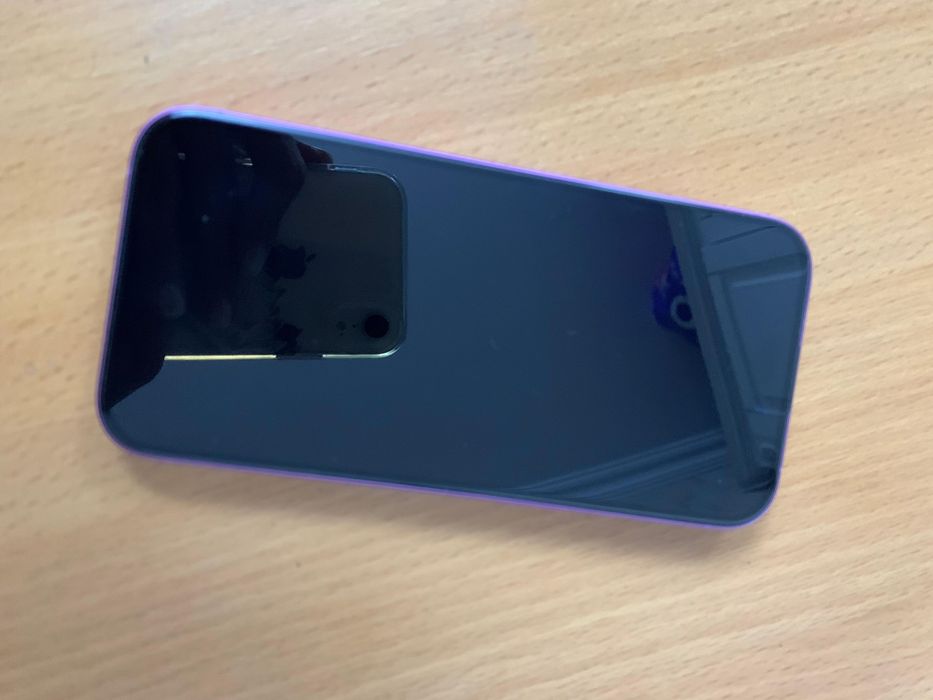 Продам iphone 16 pink
